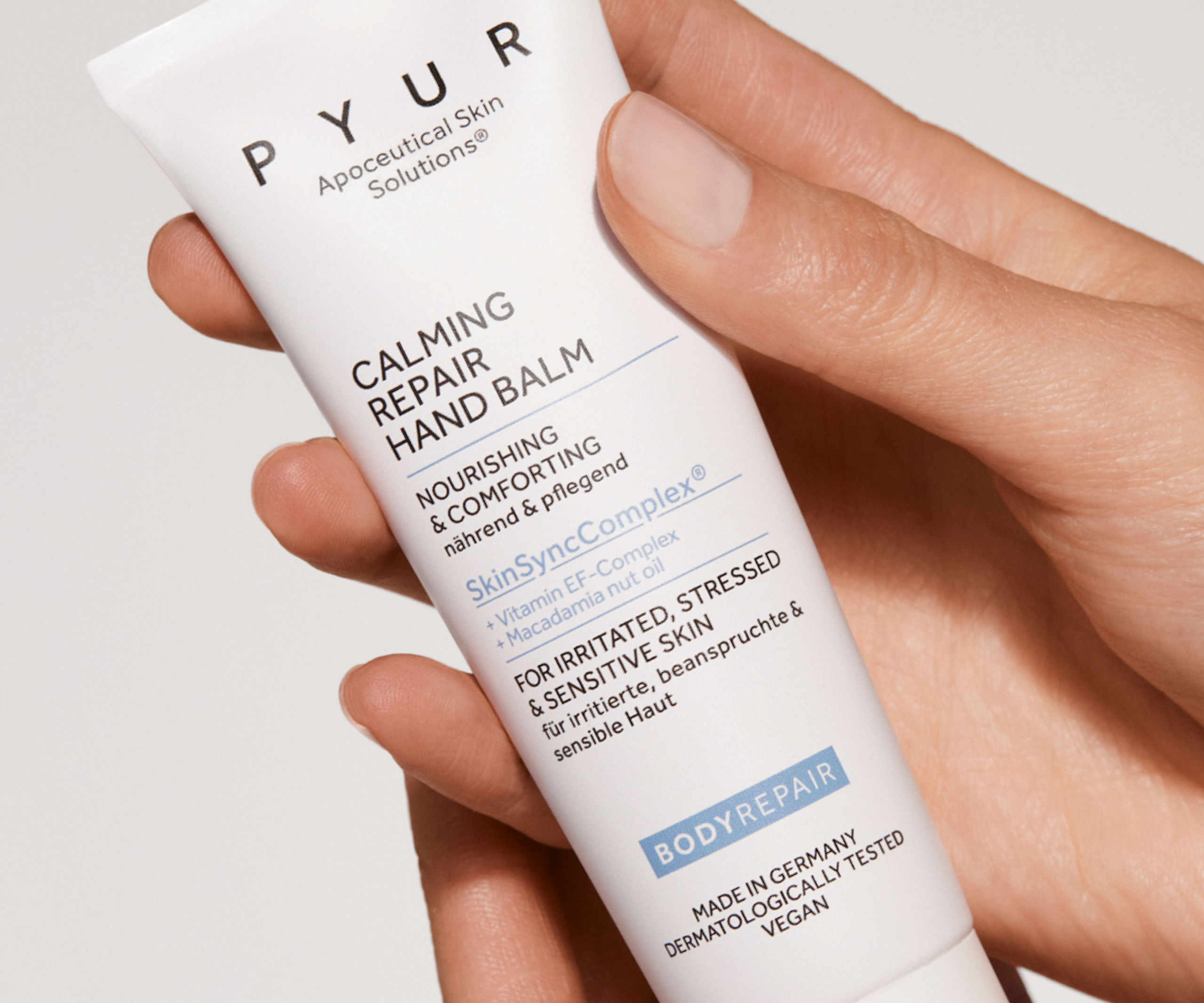 Calming-Repair-Hand-Balm-3